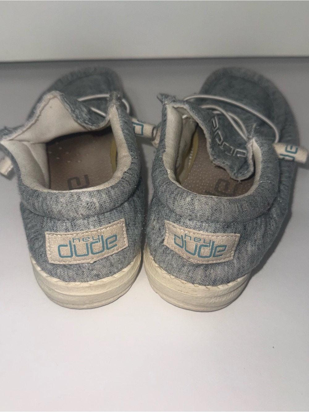 Hey Dude Wally Shoes Women’s Size 5 Grey Blue Color Slip On Blue Prey - Picture 4 of 5